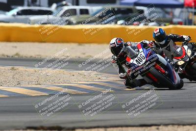 media/Apr-10-2022-SoCal Trackdays (Sun) [[f104b12566]]/Turn 2 (1135am)/